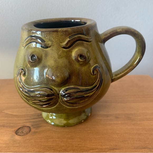 Vintage Holiday Designs USA Green Handlebar Mustache Ceramic Shaving Mug - Picture 2 of 15
